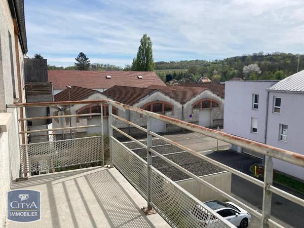 Appartement à louer 2 pièces 45.6m² Héricourt (70400)