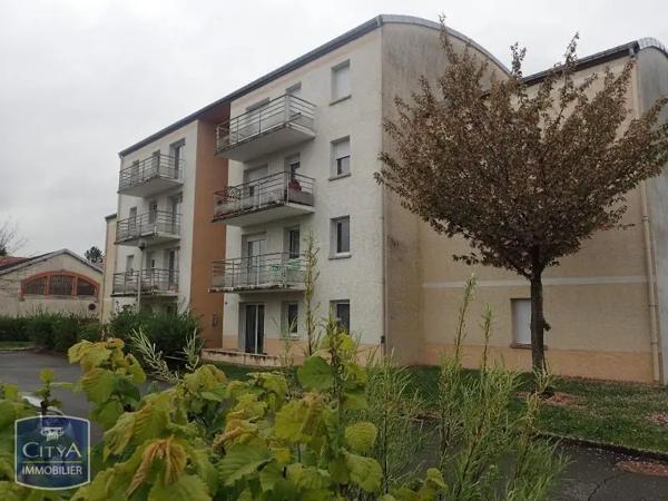 Appartement à louer 2 pièces 45.6m² Héricourt (70400)