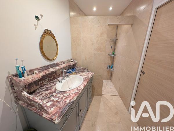 Maison à vendre 3 pièces 131 m² Gigondas