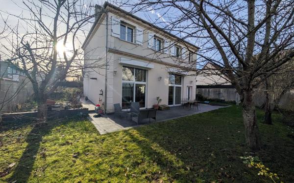 Maison à vendre    6 pièces •  Ris-Orangis