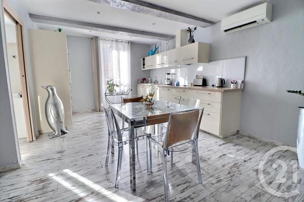Appartement T3 à vendre  3 pièces - 58 m2 ROQUEBRUNE SUR ARGENS - 83