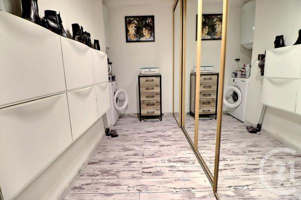 Appartement T3 à vendre  3 pièces - 58 m2 ROQUEBRUNE SUR ARGENS - 83