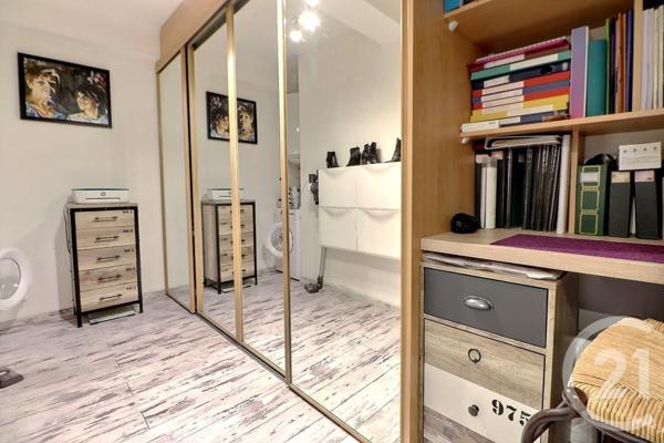 Appartement T3 à vendre  3 pièces - 58 m2 ROQUEBRUNE SUR ARGENS - 83