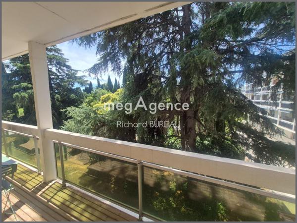 Appartement à HYERES, 83400 - 2 pièces 50m²