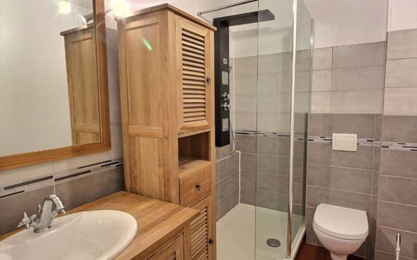 Appartement à vendre    2 pièces •  Voisins-le-Bretonneux