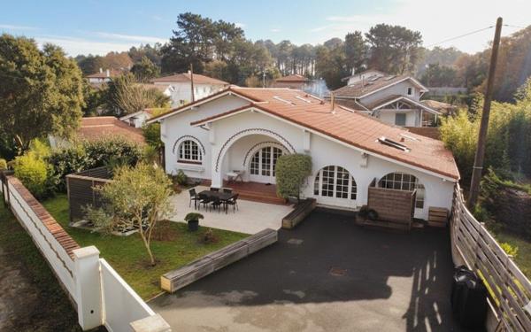 Maison à vendre    8 pièces •  Labenne