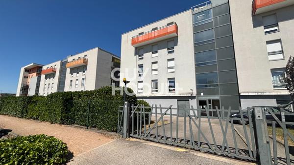 À vendre : Appartement 2 pièces à L'Isle d'Abeau - Centre-ville