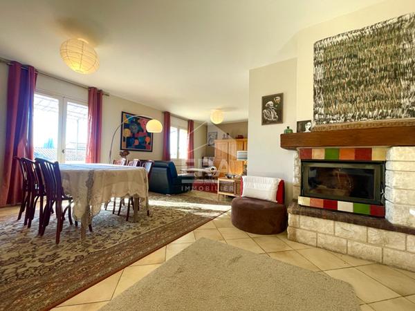 Au fond d'une impasse à Pernes-les-Fontaines ,185 m², superbe jardin 1 600 m² et espaces indépendants