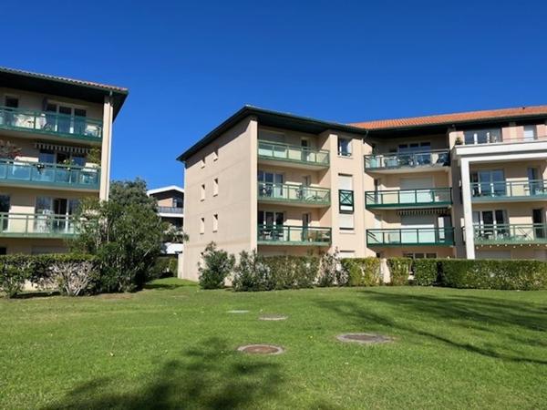 Appartement 3 pièces avec garage à anglet, quartier saint-jean