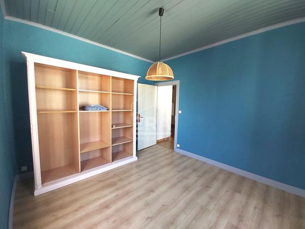 Ste Foy La Grande, Maison 6 pièces, quartier calme à deux pas de toutes commodités,