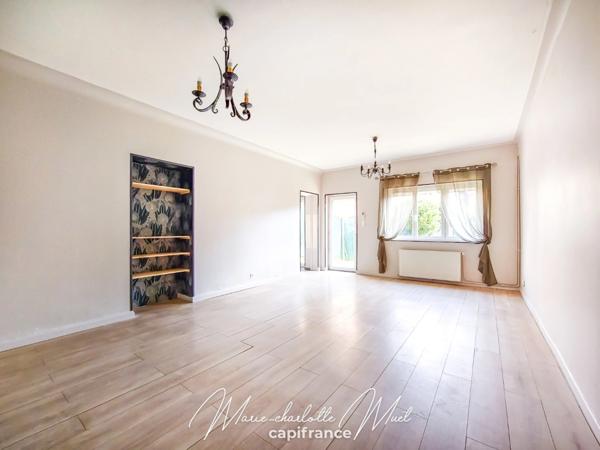 Maison de ville 3 chambres, bureau + garage