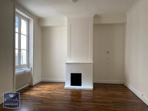 Appartement à louer 4 pièces 102.34m²