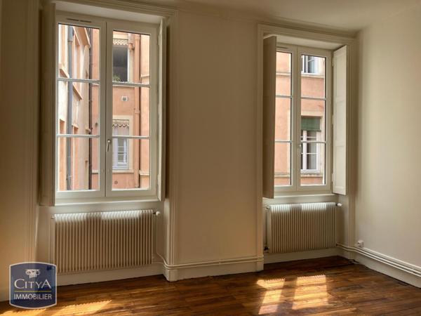 Appartement à louer 4 pièces 102.34m²