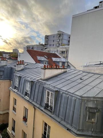 Faubourg Saint -Antoine studio 22 m² métro Faidherbe Chaligny ou Reuilly Diderot...