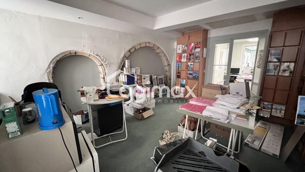 Location locaux d'activité La rochelle, 73m² 2 000 avec terrasse Charente-maritime