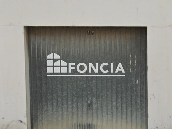 Location Parking - 101 AVENUE DU PORT Port St Louis Du Rhone 13230