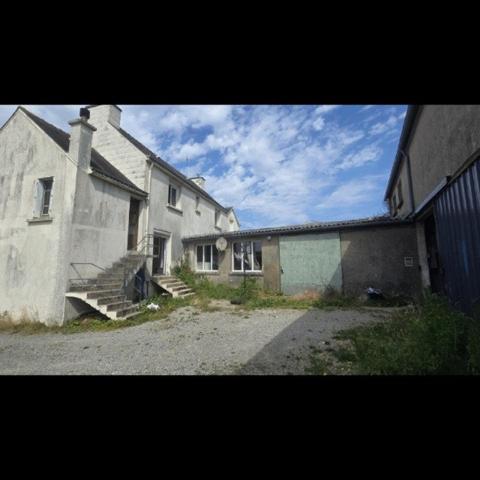 Maison à LE CROISTY, 56540 - 8 pièces 185m²
