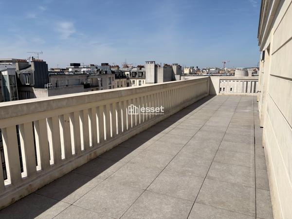 Location Appartement 5 pièces 93.3 m² - Levallois-perret 92300