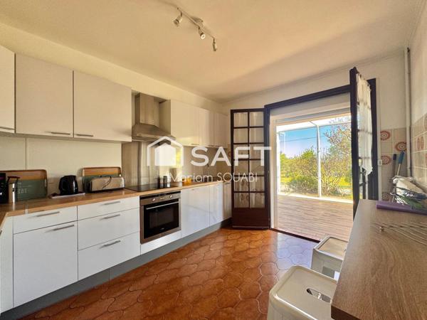 Villa 222m2 , parcelle 1800m2 vue imprenable