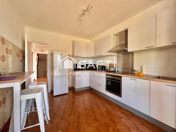 Villa 222m2 , parcelle 1800m2 vue imprenable
