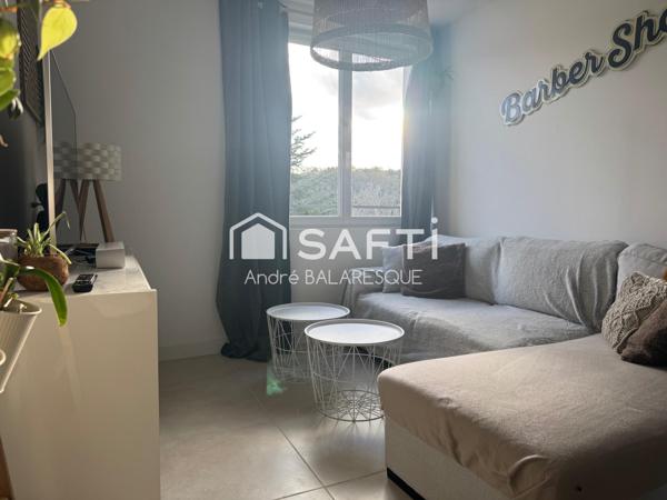 Vue dégagée, grand garage