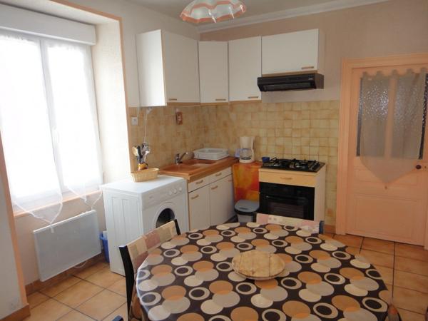 À VENDRE – ÉTEL – Immeuble avec potentiel commercial et résidentiel