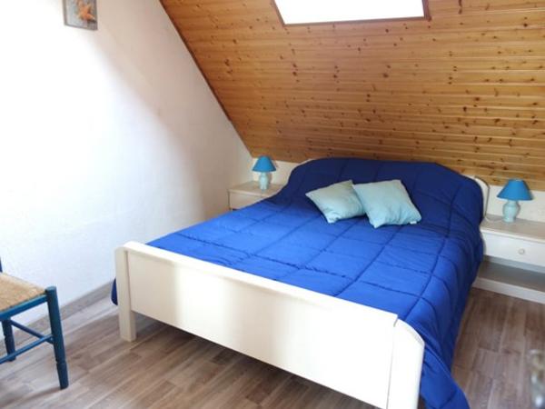 À VENDRE – ÉTEL – Immeuble avec potentiel commercial et résidentiel