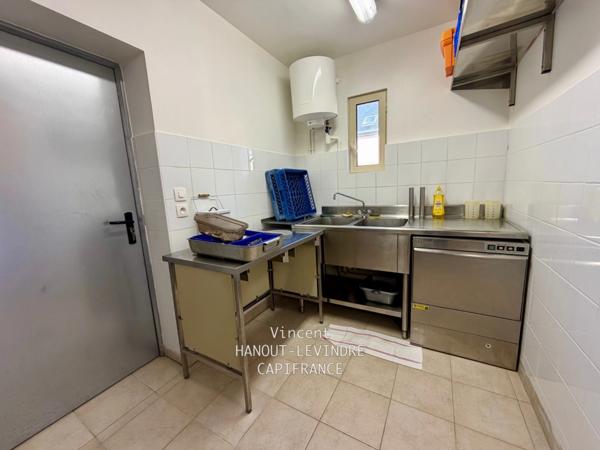 Maison à vendre 10 pièces TIERCE (49)