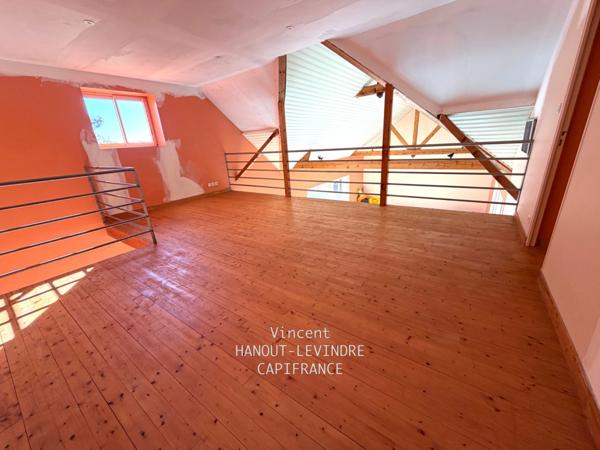 Maison à vendre 10 pièces TIERCE (49)