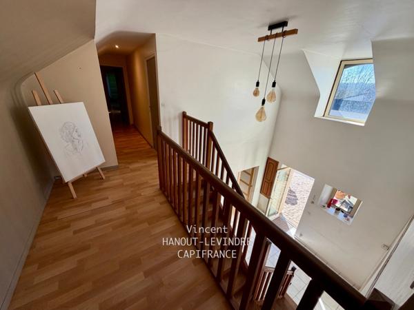 Maison à vendre 10 pièces TIERCE (49)