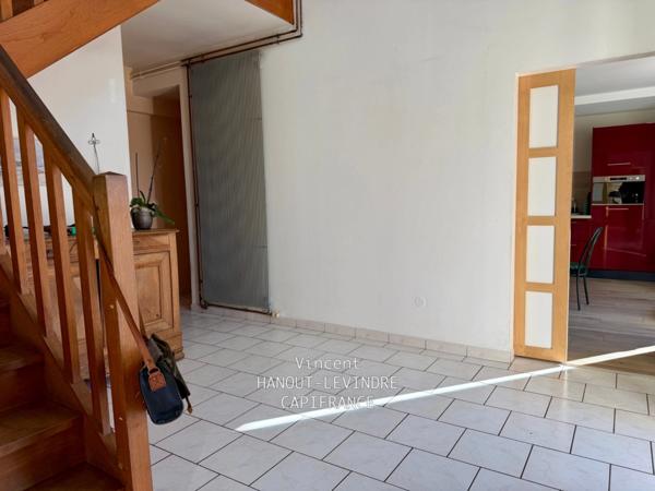 Maison à vendre 10 pièces TIERCE (49)