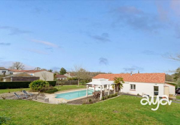 Plain-pied avec piscine à Vertou