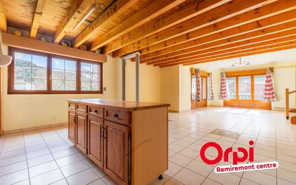 Maison à vendre    4 pièces •  Le Val-d'Ajol