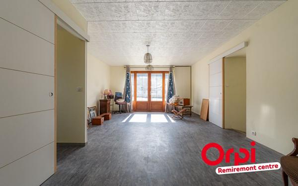 Maison à vendre    4 pièces •  Le Val-d'Ajol