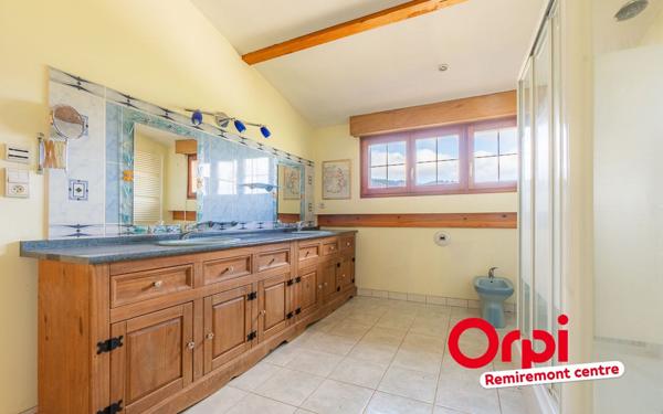 Maison à vendre    4 pièces •  Le Val-d'Ajol