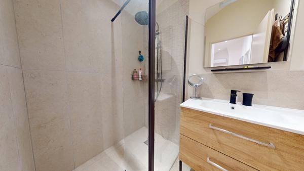 Maison neuve en pierre girondine