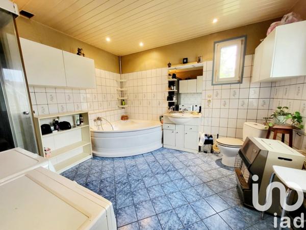 Maison 5 pièces de 107 m² à Longuyon (54260)