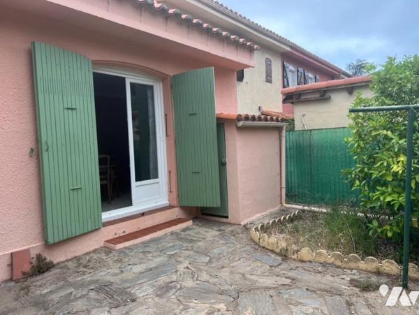 CENTRE-VILLE - MAISON 3 PIÈCES AVEC JARDIN
En centre-ville - À vendre dans le centre-ville d'A...