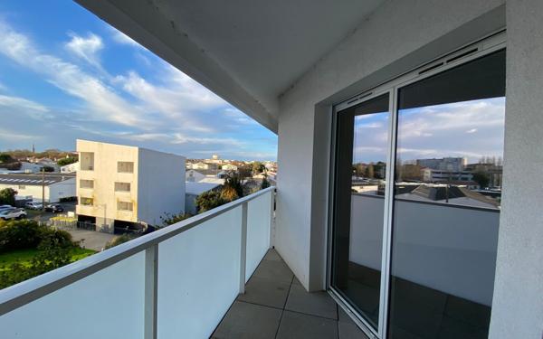 Appartement à louer    1 pièce • 27,85 m2 La Rochelle