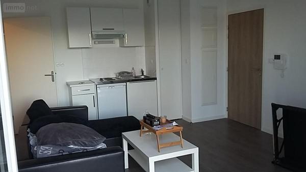 Appartement à louer à Nantes en Loire-Atlantique (44000), ref : 44028-L71