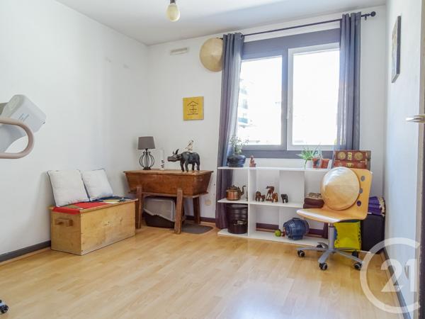 Appartement F4 à vendre  4 pièces - 81 m 2   LYON  - 69003