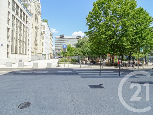 Appartement F4 à vendre  4 pièces - 81 m 2   LYON  - 69003