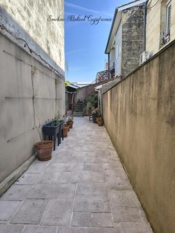 🏡 BORDEAUX BACALAN – CITÉ DUTREY – T3 70 m² + extérieur + dépendances