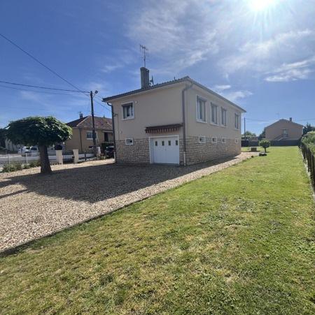 Maison à vendre 143 640 € Montpon-Ménestérol 4 p 68 m² DPE D