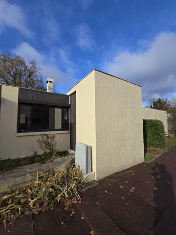 À vendre - Maison plain-pied, 5 pièces située à Brunoy (91800)