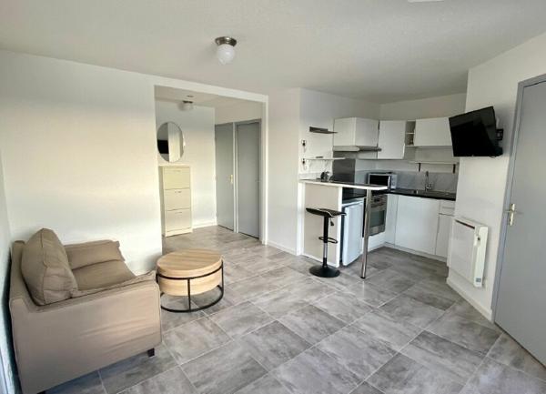 Appartement à louer    3 pièces •  Gruissan