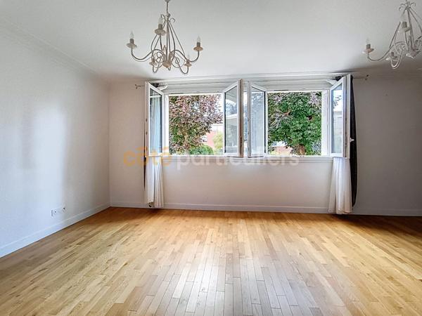 Vente Appartement67,54 m² - 3 Pièces - IVRY SUR SEINE (94200)