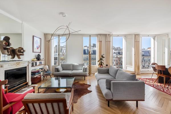 Appartement Paris 18 e - SIMPLON / JULES JOFFRIN