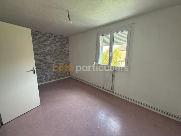 Location
                Maison105 m² - 5 Pièces -
                    SAINT POL SUR TERNOISE (62130)