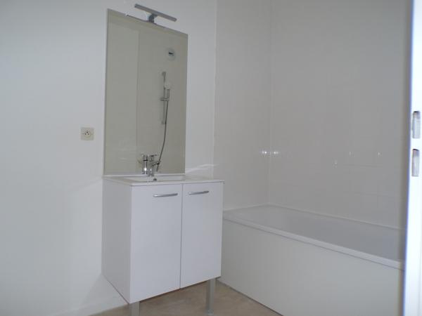 SAINT PIERRE DU PERRAY CENTRE VILLE